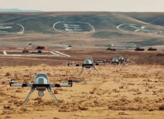 Τουρκία: Άλμα στην τεχνολογία σμήνους – Επιτυχής δοκιμή αυτόνομων drones «καμικάζι»