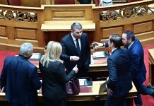 Βαραίνει το κλίμα σε ΣΥΡΙΖΑ και Νέα Αριστερά για τον Ν. Ανδρουλάκη