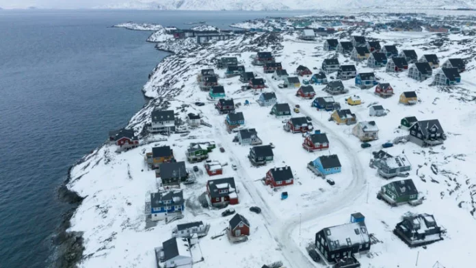 Γροιλανδία: «Καθ’ οδόν» νοσοκομειακό σκάφος των ΗΠΑ με εντολή Τραμπ