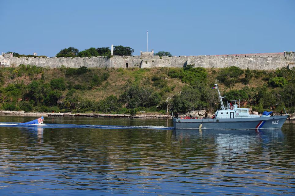 cuban-coast-guard-ship