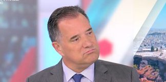 Ένταση στον “αέρα” μεταξύ Άδωνι Γεωργιάδη και Κώστα Παπαχλιμίντζο: “Φοβάστε τη Ζωή Κωνσταντοπούλου”