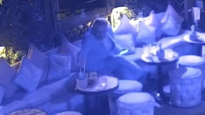 Σοκαριστικό βίντεο: Ιδιοκτήτης εστιατορίων με Michelin ρίχνει «ναρκωτικό βιασμού» στο κοκτέιλ γυναίκας