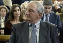 Τα μηνύματα της νέας παρέμβασης του Κώστα Καραμανλή την Τρίτη