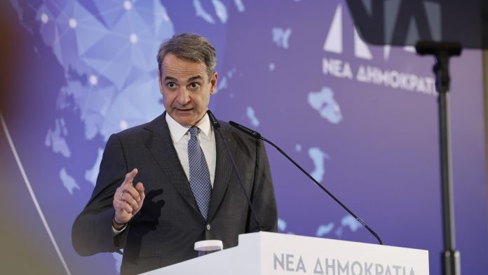 Κυβέρνηση σε εκλογικούς ρυθμούς – Η αγωνία των βουλευτών και οι κινήσεις των δελφίνων με το βλέμμα στις κάλπες