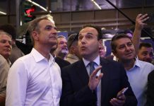 Σε ναρκοπέδιο φθοράς το Μαξίμου