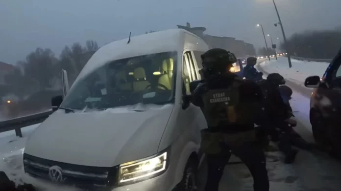 Εξάρθρωση κυκλώματος εμπορίας ανθρώπων στην Πολωνία με 8 συλλήψεις και κατασχέσεις άνω των 800.000 ευρώ