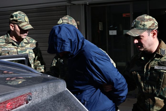 Γυναίκα ο άνθρωπος-σκιά στην υπόθεση κατασκοπείας με τον 54χρονο σμήναρχο