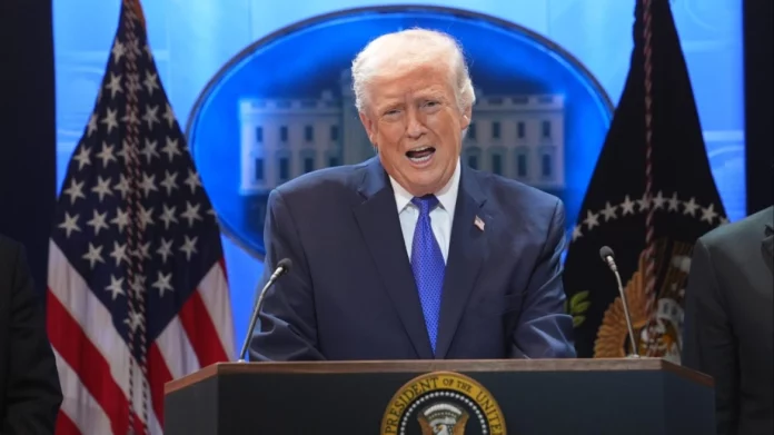 Σφοδρή επίθεση Τραμπ στο Ανώτατο Δικαστήριο για την ακύρωση των δασμών: «Ντρέπομαι, υποτάχθηκαν σε ξένες επιρροές»