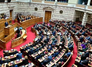 Από ΝΔ και ΠΑΣΟΚ ψηφίστηκε το πλαφόν κέρδους σε καύσιμα και τρόφιμα