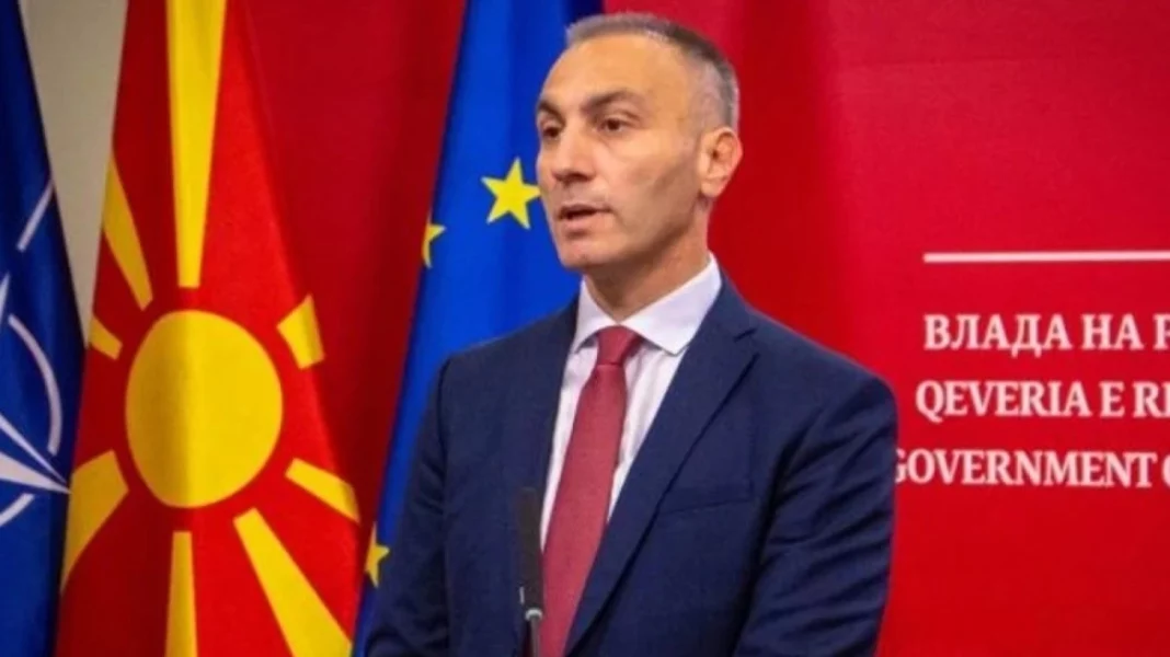 xrwma-antiproedros-boreia-makedonia