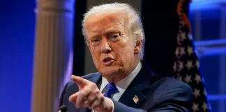 Ο Τραμπ επιβάλλει οριζόντιο παγκόσμιο δασμό 10%, μετά την απόφαση του Ανώτατου Δικαστηρίου