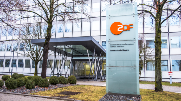 Η γερμανική δημόσια τηλεόραση απέλυσε δημοσιογράφο που χρησιμοποίησε βίντεο φτιαγμένο με τεχνητή νοημοσύνη