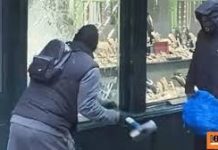 Θρασύτατη ληστεία σε κοσμηματοπωλείο στο Λονδίνο: Έσπασαν τη βιτρίνα με βαριοπούλα, την άδειασαν και έφυγαν σε λιγότερο από 1 λεπτό