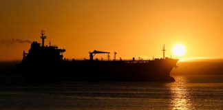 Επίθεση σε ελληνόκτητο δεξαμενόπλοιο ανοιχτά του Ντουμπάι