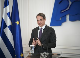 Πότε θα στηθούν οι κάλπες; Οι τρεις επιλογές Μητσοτάκη