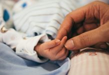 Ανοίγει η πλατφόρμα Α21 για το Επίδομα Παιδιού – Τα λάθη που κοστίζουν