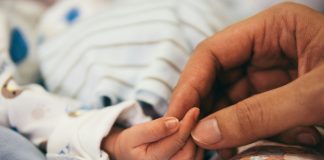 Ανοίγει η πλατφόρμα Α21 για το Επίδομα Παιδιού – Τα λάθη που κοστίζουν