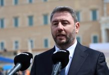 «Μικρό καλάθι» για πρόταση δυσπιστίας στην κυβέρνηση από το ΠΑΣΟΚ