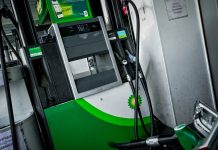 Αναζητούνται νέα μέτρα – Έρχονται νέες αυξήσεις σε καύσιμα και πληθωρισμό