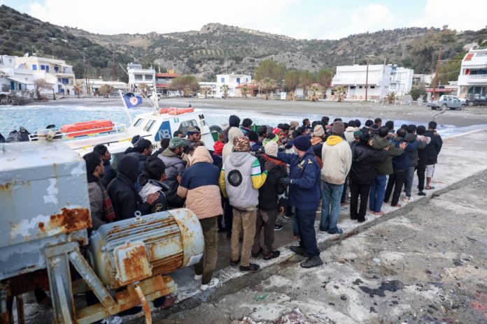 Το μεταναστευτικό τρομάζει την Αθήνα