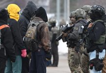 ΗΠΑ: Ο Τραμπ στέλνει πράκτορες της ICE στα αεροδρόμια για «ενίσχυση της ασφάλειας»