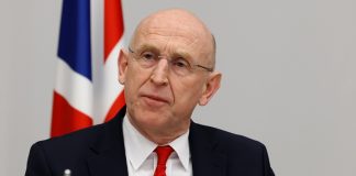 Λονδίνο: Δύο ιρανικοί πύραυλοι κατευθύνθηκαν προς την Κύπρο – Αναχαιτίστηκαν λέει ο Βρετανός Υπουργός Άμυνας