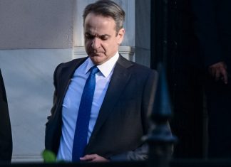 Πραγματική απειλή για την κυβέρνηση οι «γαλάζιοι» βουλευτές – Νέο πρόβλημα η κάλυψη Λαζαρίδη