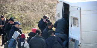 Pushback προσφύγων από Αφγανούς παραστρατιωτικούς σε ελληνικό έδαφος