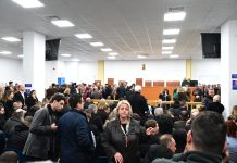 Δίκη για τα Τέμπη: Αυστηρά μέτρα, έλεγχοι και απαγορεύσεις – Οι αλλαγές στην αίθουσα (VIDEO)