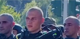 Το «κατηγορώ» των γονέων του 21χρονου ΟΥΚά που έχασε τη ζωή του εν ώρα εκπαίδευσης: «Μόνο νεκρό θα σε βγάλω»