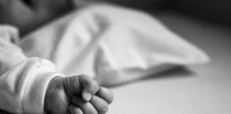 Ηλεία: Με κατάγματα και εγκαύματα στο νοσοκομείο βρέφος 10 μηνών – Ερευνάται πιθανή κακοποίηση