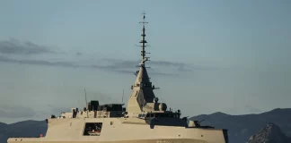 Σπεύδουν 2 ελληνικές φρεγάτες και ένα ζεύγος F-16 στην Κύπρο μετά τη δεύτερη επίθεση με drones στο Ακρωτήρι