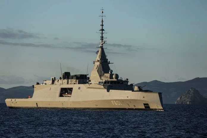 Σπεύδουν 2 ελληνικές φρεγάτες και ένα ζεύγος F-16 στην Κύπρο μετά τη δεύτερη επίθεση με drones στο Ακρωτήρι