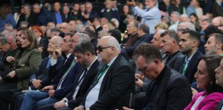 Η μάχη του σταυρού σήμερα στο ΠΑΣΟΚ – Ποιοι διεκδικούν την πρωτιά για την Κεντρική Επιτροπή, ποιοι ορίζονται «εξ οφίτσιο»