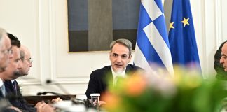 Ο τυχερός… άτυχος Μητσοτάκης