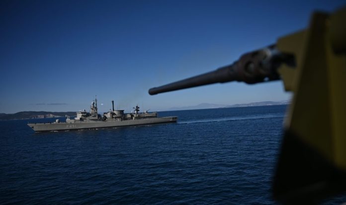 Οι παραδοχές Δένδια για τη φρεγάτα ΚΙΜΩΝ