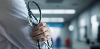 Στάση εργασίας ΟΕΝΓΕ: «Οι ειδικευόμενοι νέοι γιατροί δεν είναι αναλώσιμο και φθηνό επιστημονικό δυναμικό»