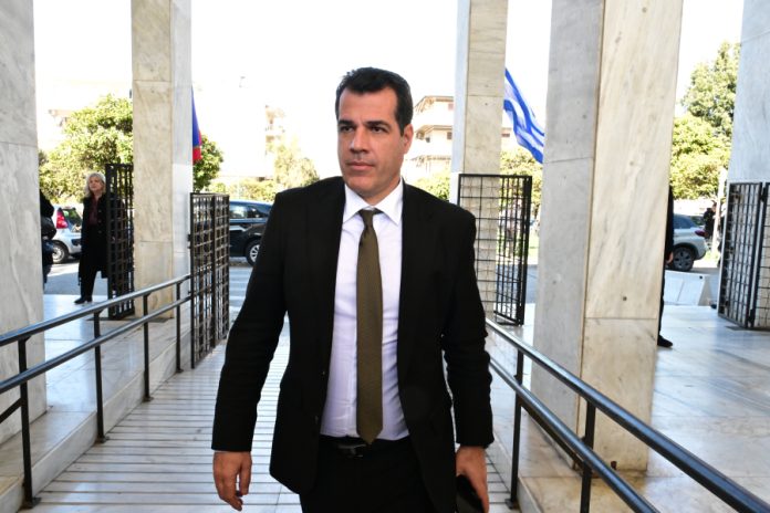 Ο Θάνος Πλεύρης και ο …Κίμων