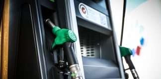 Fuel pass 2026 αντί για μείωση ΕΦΚ: Τι επιτρέπει πραγματικά η Ευρώπη και πού βρίσκεται η Ελλάδα