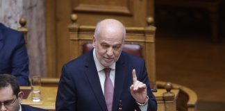 Επιμένει ο Φλωρίδης: Αν κάποιος μου βρει στην Ευρώπη μεγαλύτερη αίθουσα από αυτή να έρθει να μου πει