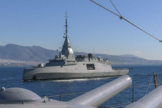 fregatakimon-640x426