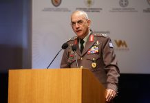 Α/ΓΕΕΘΑ Χούπης: «Η Πολεμική Αεροπορία σε ετοιμότητα 5 λεπτών – Εξτρεμιστές μέσω μεταναστευτικών ροών»