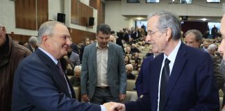 Ο Σαμαράς, ο Καραμανλής και τα συμπεράσματα σε Μαξίμου και Πειραιώς