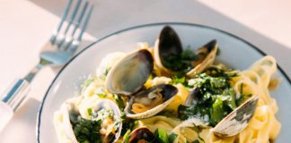 Συνταγή: Ζυμαρικά με θαλασσινά