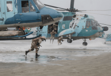 Ιράν: «Θα καταλάβουμε το Μπαχρέιν και τα ΗΑΕ αν οι Αμερικανοί τολμήσουν να μας επιτεθούν με χερσαίες δυνάμεις»