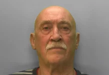 Θεραπευτής στη Βρετανία έπεισε πελάτισσά του να κάνει σεξ μαζί του για να γιατρέψει το παιδικό της τραύμα