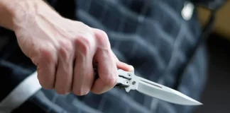 Βόλος: 18χρονος έπεσε θύμα βίας από τον πατριό του – Τσακώθηκαν και τον μαχαίρωσε στον καρπό