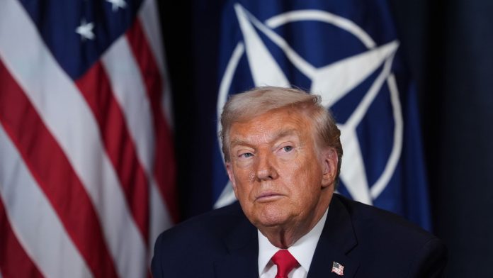 «Σήμερα το Ιράν θα χτυπηθεί πολύ σκληρά»: Νέες απειλές Τραμπ – «Δεν είναι πια ο νταής της Μέσης Ανατολής, είναι ο ηττημένος»