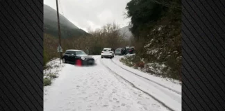 Πάνω από 30 οχήματα εγκλωβίστηκαν από χαλαζόπτωση στο Πάπιγκο