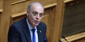 Βελόπουλος: Ο πρωθυπουργός δεν δικαιούται να πανηγυρίζει ούτε για τον απεγκλωβισμό μερικών εκατοντάδων από εμπόλεμες ζώνες